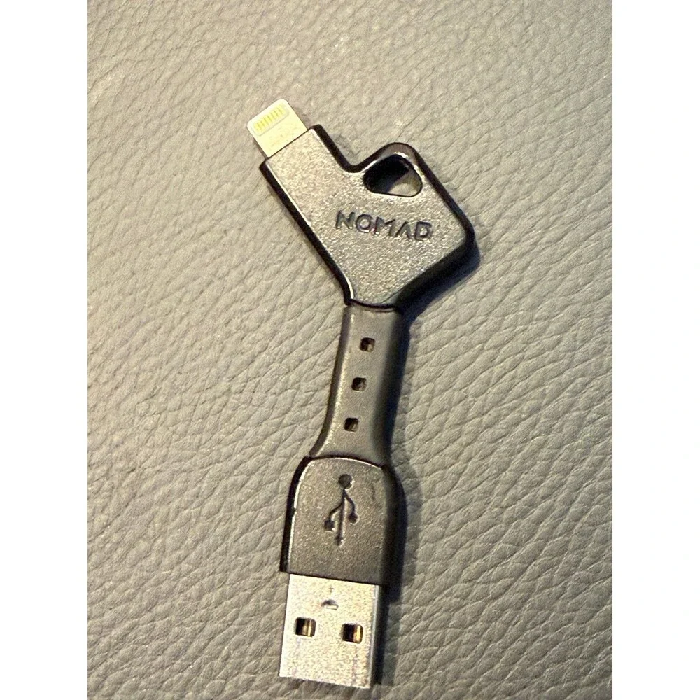 Nomad Keychain iPhone Charging Cable